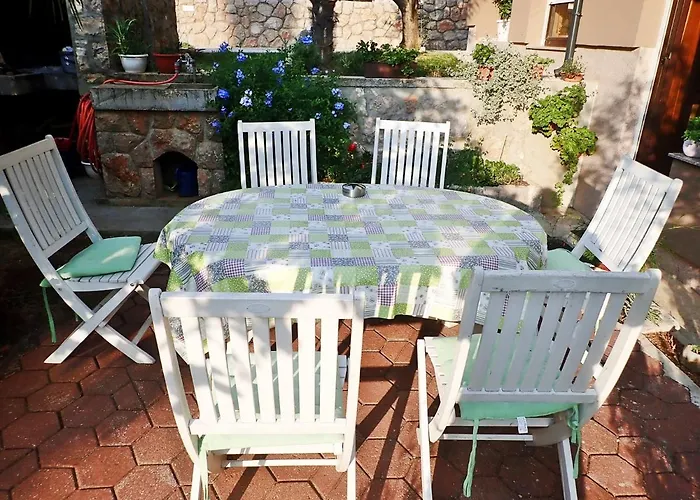 Luka * Starigrad Paklenica