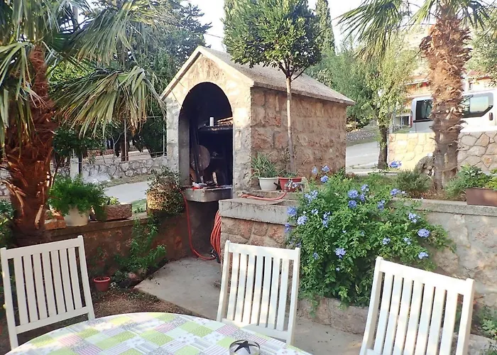 Lägenhet Luka Starigrad Paklenica